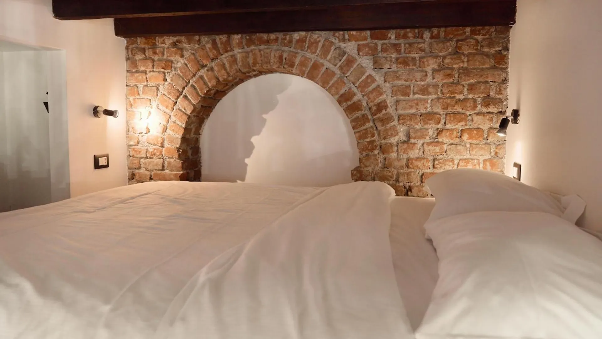 Central Loft Milan Italy